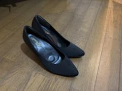 【美品】 ブラック パンプス 24.5cmのサムネイル