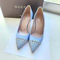 【ほぼ未使用】GUCCIスタッズパンプス！サイズ36のサムネイル