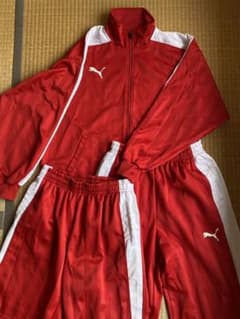 PUMA 赤ジャージ　三点セット　Mサイズのサムネイル