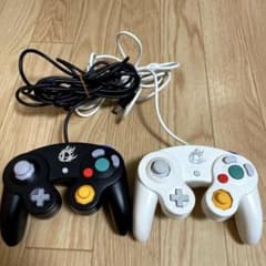 ニンテンドーゲームキューブ　コントローラーのサムネイル