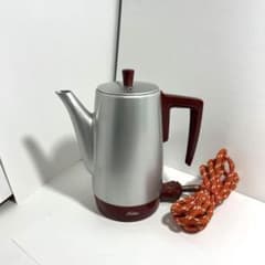 東芝電気ポット 昭和レトロ TOSHIBA 電気 ケトル 0.5リットル - メルカリ