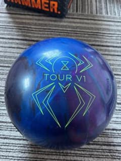 BLACK WIDOW TOUR V1 ボウリングボール - メルカリ
