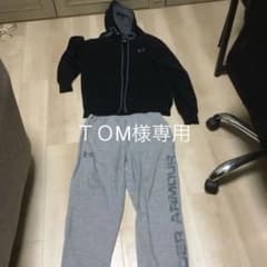 アンダーアーマー  上下セットのサムネイル