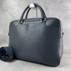 極美品✨ペッレモルビダ 2way ブリーフケース キャピターノ 2室
