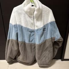 アイスブルー ホワイト フリースジャケットのサムネイル