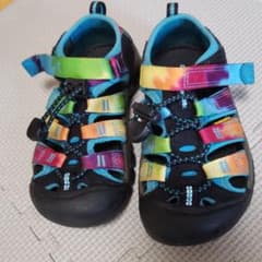 Keenサンダルのサムネイル
