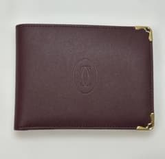 極美品・保存袋付】カルティエ 二つ折り財布 マストライン ボルドー
