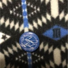 岩田剛典サイン缶バッチ 継承のサムネイル