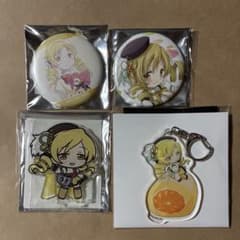 まどマギ 缶バッジ アクスタ キーホルダー 巴マミ - メルカリ