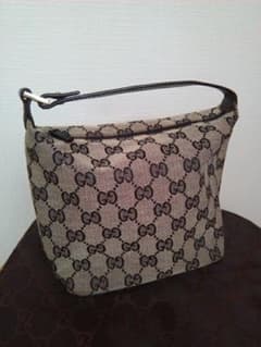 GUCCI グッチ ポーチのサムネイル
