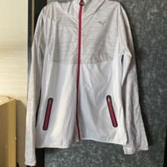 PUMA ウィンドブレーカー フード付き ランニングのサムネイル