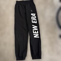 NEW ERA ブラック パンツ X SMALLのサムネイル