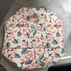 Cath Kidston 花柄 ポーチのサムネイル