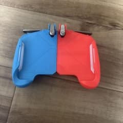 スマホゲーム　コントローラーのサムネイル