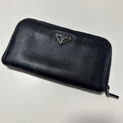 PRADA プラダ 長財布 ブラック 黒のサムネイル