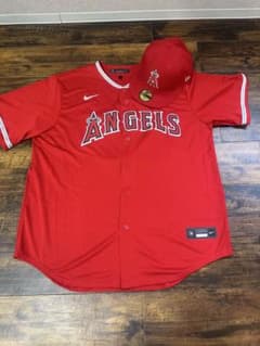 Angels Ohtani 17 レッドユニフォーム XL キャップ付き - メルカリ