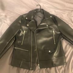 ZARA ライダースジャケットのサムネイル