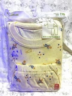 UNIQLO BABY パジャマ 長袖 110 ロケット柄　ユニクロのサムネイル