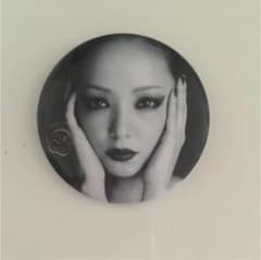 安室奈美恵缶マグネットのサムネイル