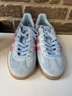 adidas GAZELLE INDOOR JH6193 24 青 ピンクのサムネイル
