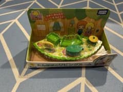 こえだちゃんのたんぽぽのリビングルームのサムネイル
