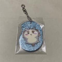 映画ちいかわ　ガチャガチャ　アクリルキーホルダー　シーサーのサムネイル