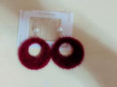 ピアスのサムネイル