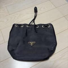PRADA 巾着バッグ ナイロン ブラック ノベルティーのサムネイル