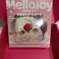 Mellojoy いちごショートケーキ スクイーズのサムネイル