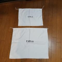 FURLA 巾着袋 2枚セット 保存袋のサムネイル