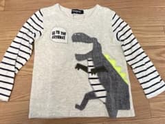 klädkåp 恐竜デザイン Tシャツ 100のサムネイル