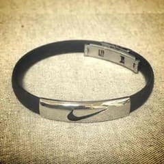 ナイキ ブレスレットのサムネイル