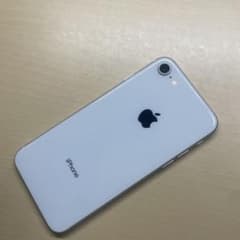 iPhone8 64GB SIMフリー シルバー バッテリー最大容量83% - メルカリ