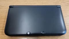 Nintendo 3DS LL 本体 ブラック 充電器セットのサムネイル