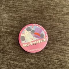 ウォルトディズニーワールド Just Engaged 缶バッジのサムネイル