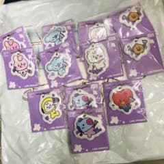 ファミマのBT21 全種類のサムネイル