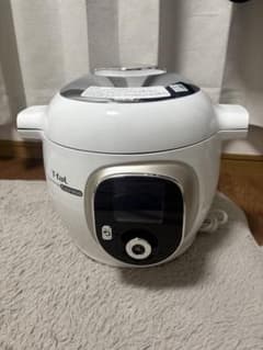 T-fal 電気圧力鍋 ホワイト - メルカリ