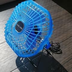 卓上扇風機　サーキュレーターのサムネイル