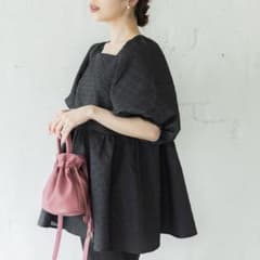coca ジャガード スクエアネック 半袖 パフスリーブブラウス Mのサムネイル