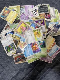 【古】ポケモンカード１７０枚ほどのサムネイル