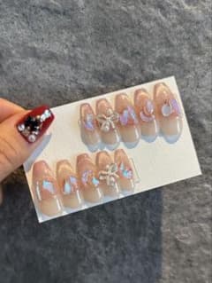 うるうるネイルチップ♡ちゅるんのサムネイル