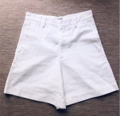 Acne Studios ショートパンツ ホワイト コットン 32 イタリア製のサムネイル