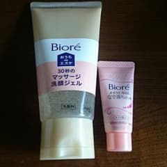 m-＊*様専用  ビオレ おうちdeエステ 洗顔ジェルandオマケのサムネイル