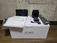 断捨離【シャッター546回】富士 X-M5 XC15-45mmレンズキット 断捨離様専用【シャッター546回】富士 X-M5 XC15-45mmレンズキット