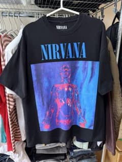 NIRVANA SLIVER Tシャツ ブラックのサムネイル