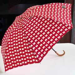〈美品〉cocca チョウチョ プリント 晴雨兼用折りたたみ傘のサムネイル