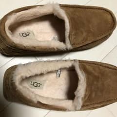 UGG アンスレー モカシンのサムネイル