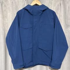 や*だ様 UNIQLO マウンテンパーカー sのサムネイル