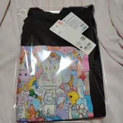 UNIQLO UT WE ARE THE MONSTERS半袖Tシャツ Mサイズのサムネイル