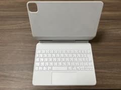 iPad 11インチ Magic Keyboard-JIS ホワイトのサムネイル